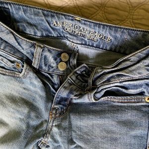American Eagle size 0 bell bottom/ boot cut jeans